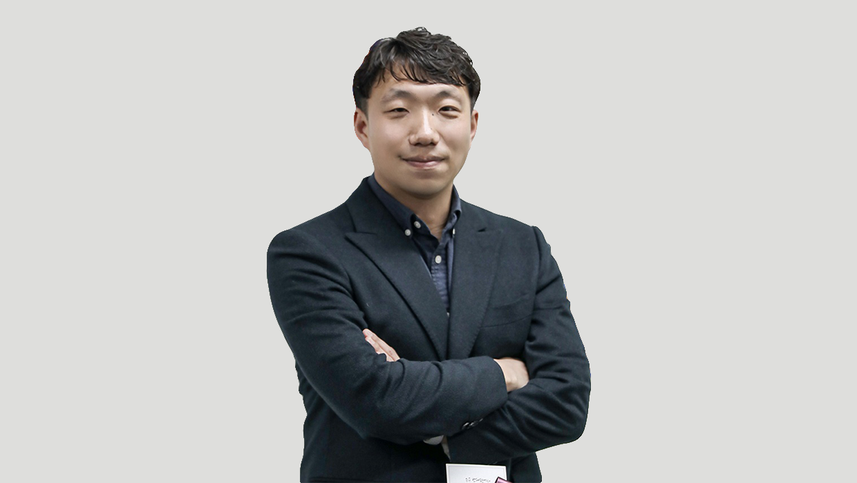 강년주 교수 사진