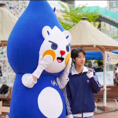 축제 행사 스케치
