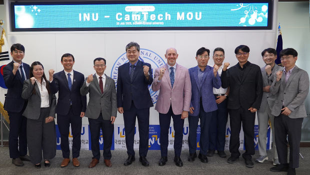 인천대학교-캄보디아 기술과학대학 업무협약(MOU) 체결 단체사진