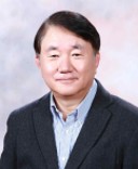 박재윤 학장 사진